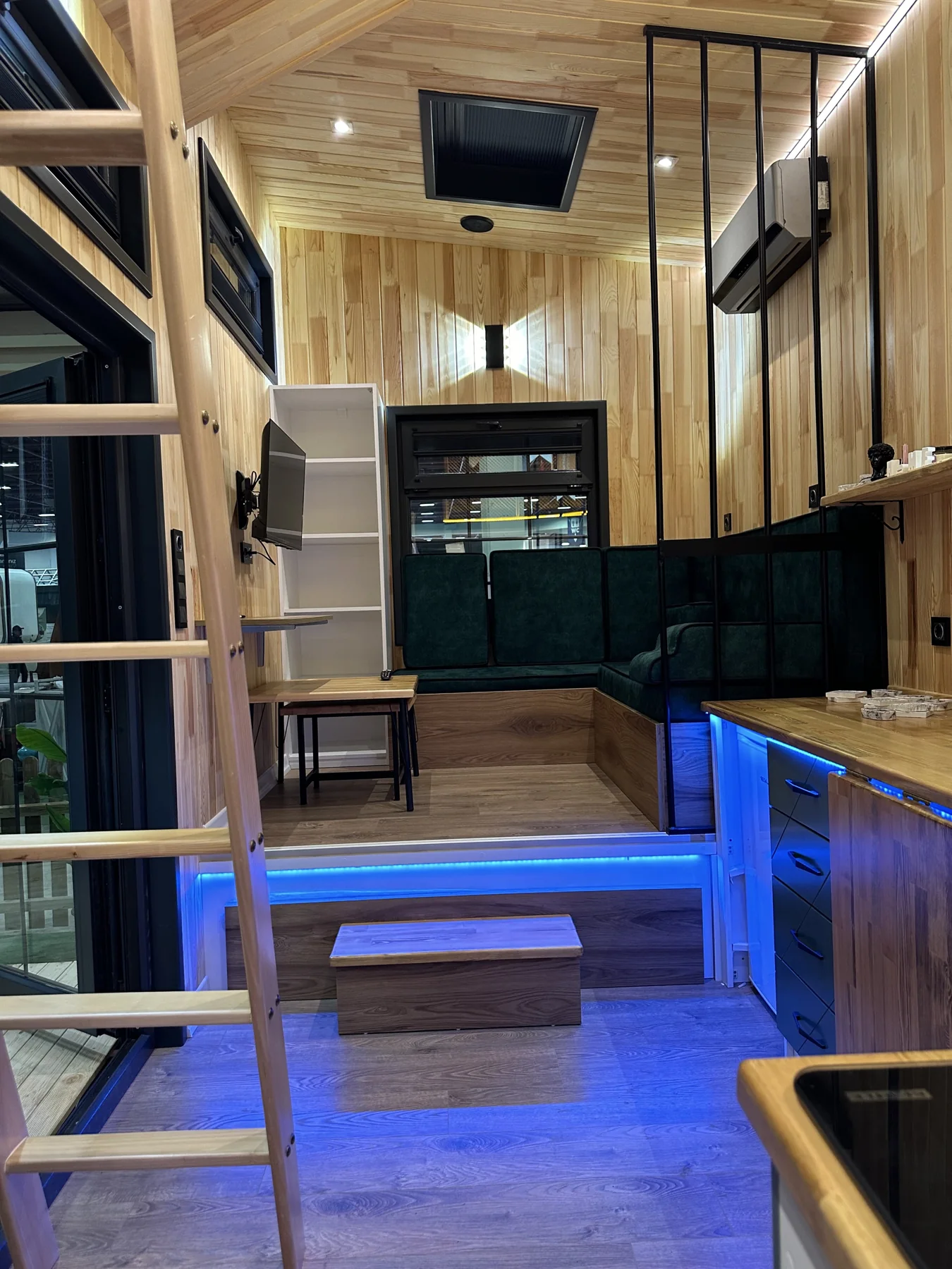 Global Investment tiny house proje ve iç mekân görseli 1