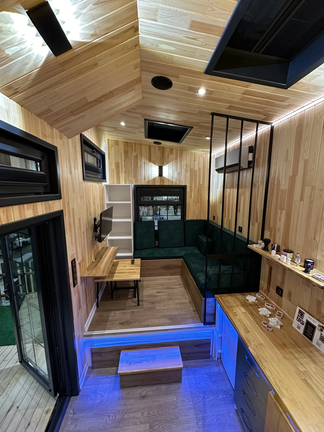 Global Investment tiny house proje ve iç mekân görseli 17