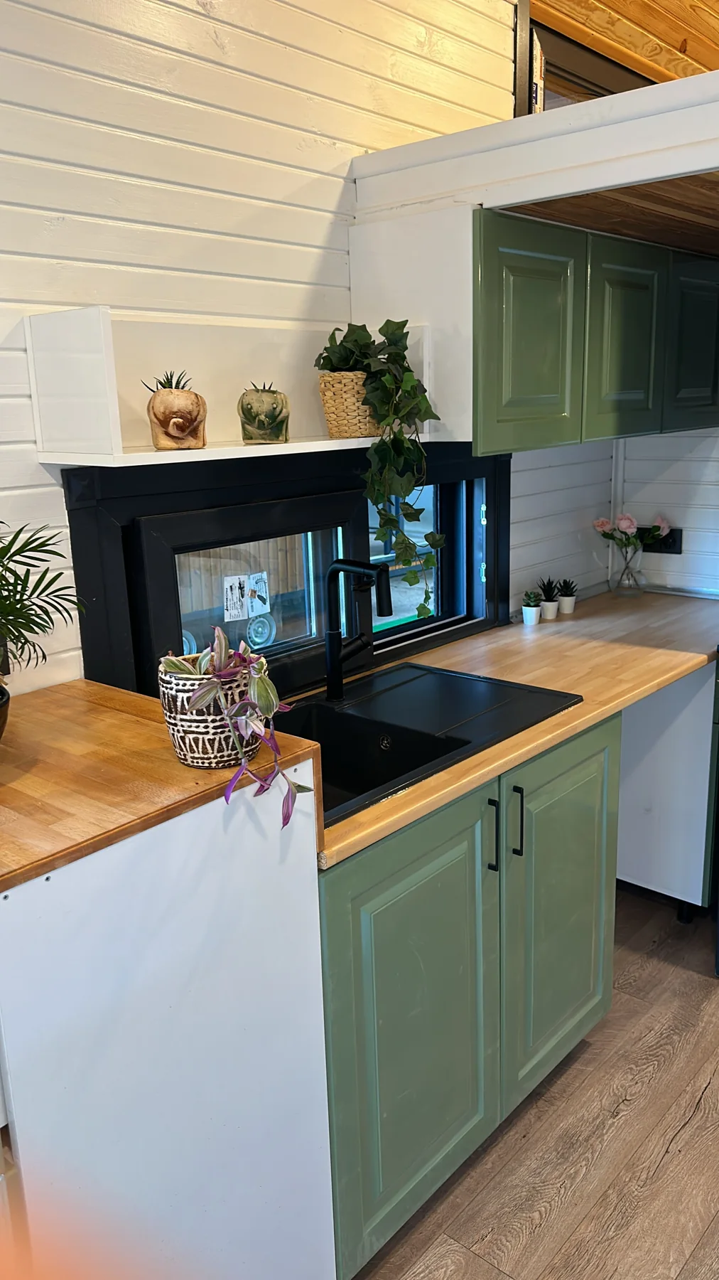 Global Investment tiny house proje ve iç mekân görseli 18